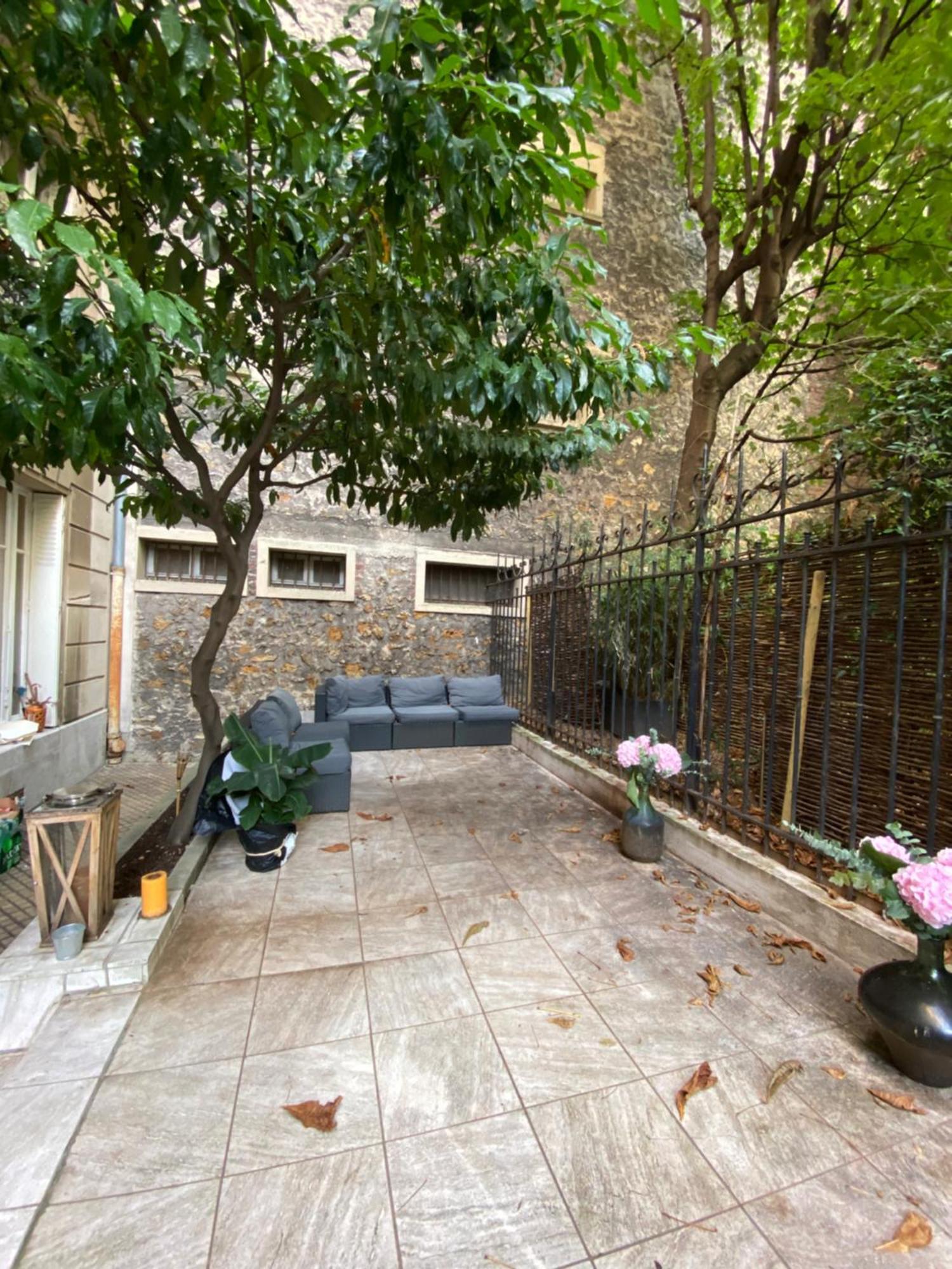 Magnifique Avec Terrasse A Cote De La Tour Eiffel Appartement Parijs